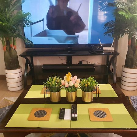 Staycation Ni Inday Trece Martires Exteriör bild