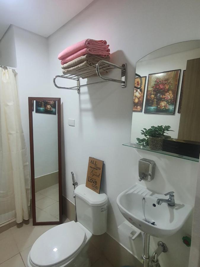 Staycation Ni Inday Trece Martires Exteriör bild