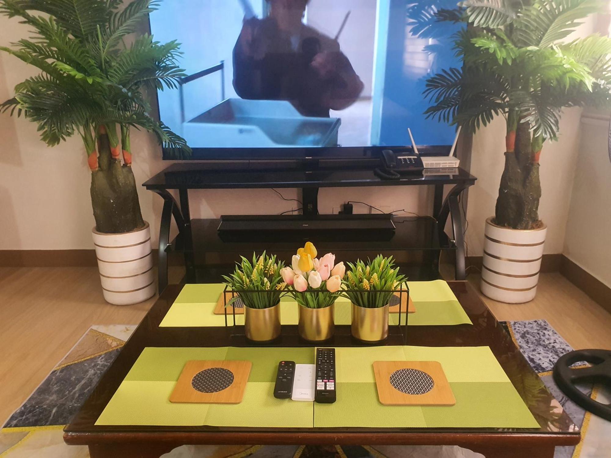 Staycation Ni Inday Trece Martires Exteriör bild